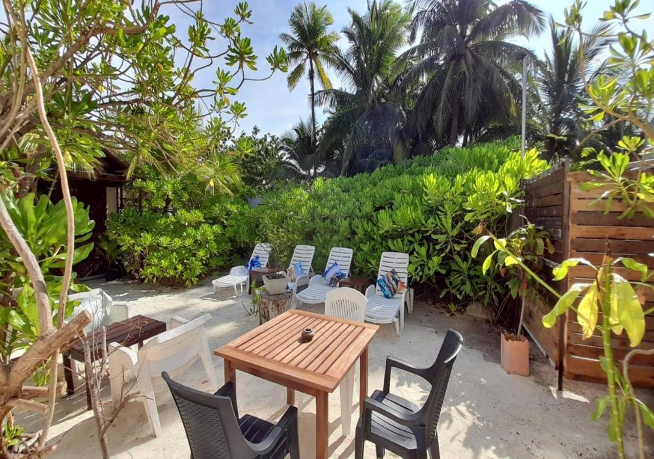 Beach Cottage Rasdhoo Bagian luar foto